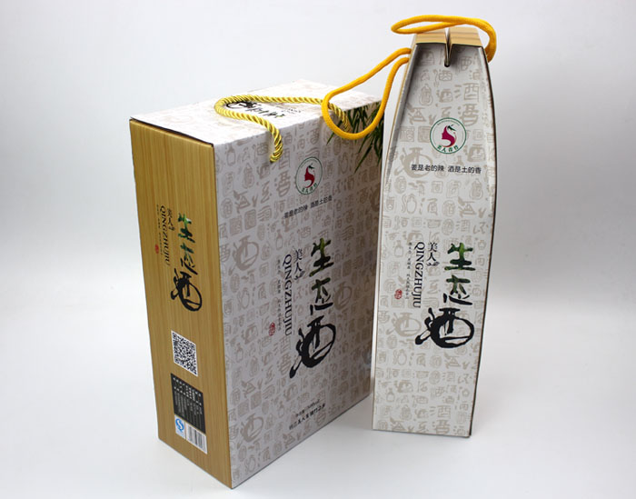 個(gè)性禮盒包裝讓“竹筒酒”身價(jià)倍增，長沙包裝印刷廠再為桃江特產(chǎn)定制包裝